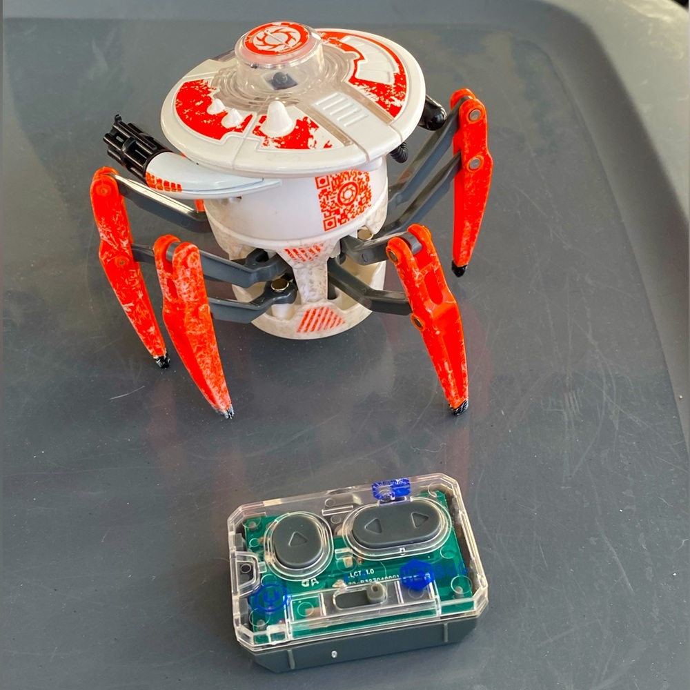 HEXBUG Battle Spider Orange/White - WITH REMOTE - Works Like New